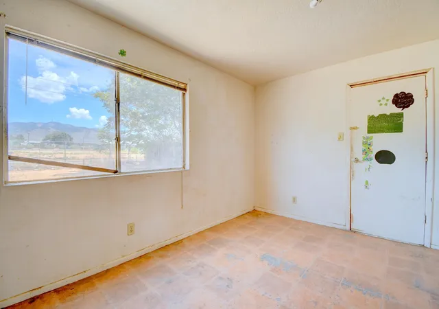 Photo 3 of Sale Pending at 4704 Norma Dr Ne, Albuquerque, NM 87109 | MLS# 1109771 | Listing updated on 2026-10-05