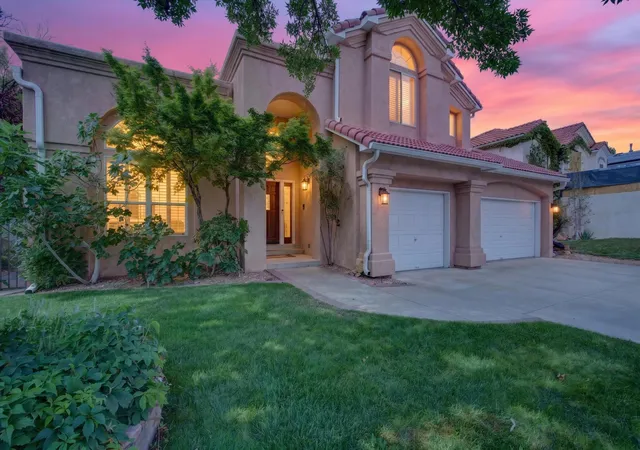Photo 1 of Sale Pending at 11316 Woodmar Ln Ne, Albuquerque, NM 87111 | MLS# 1109835 | Listing updated on 2026-08-28
