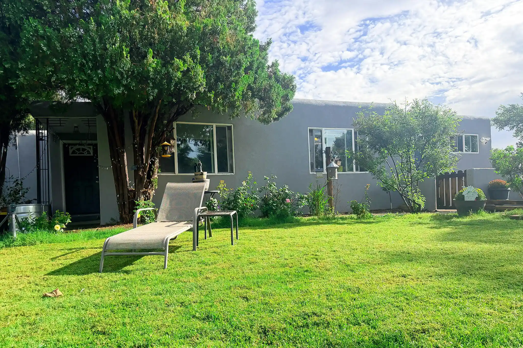 Photo 1 of Single family home for sale at 228 Appaloosa Dr, Los Lunas, NM 87031 | MLS# 1109842 | Listing updated on 2026-10-21