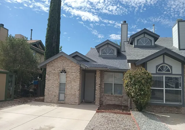 Photo 1 of Townhouse for sale at 5216 Chuckwagon Trl Nw, Albuquerque, NM 87120 | MLS# 1109874 | Listing updated on 2026-08-27