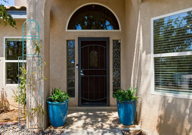 Photo 2 of Single family home for sale at 3877 Bay Hill Loop Se, Rio Rancho, NM 87124 | MLS# 1109905 | Listing updated on 2026-08-27