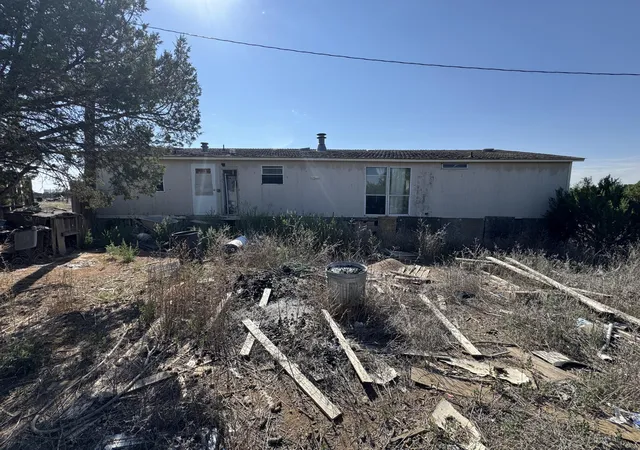 Photo 2 of Sale Pending at 3 White Dove Ct, Moriarty, NM 87035 | MLS# 1109931 | Listing updated on 2026-08-27
