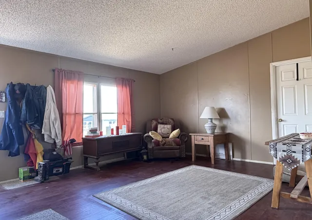 Photo 3 of Manufactured home for sale at 10 Thunderchief Ln, Edgewood, NM 87015 | MLS# 1109966 | Listing updated on 2026-08-28