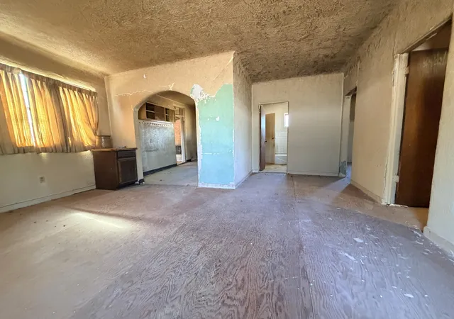 Photo 15 of Sale Pending at 1112 Landon Dr Sw, Albuquerque, NM 87105 | MLS# 1109968 | Listing updated on 2026-09-01