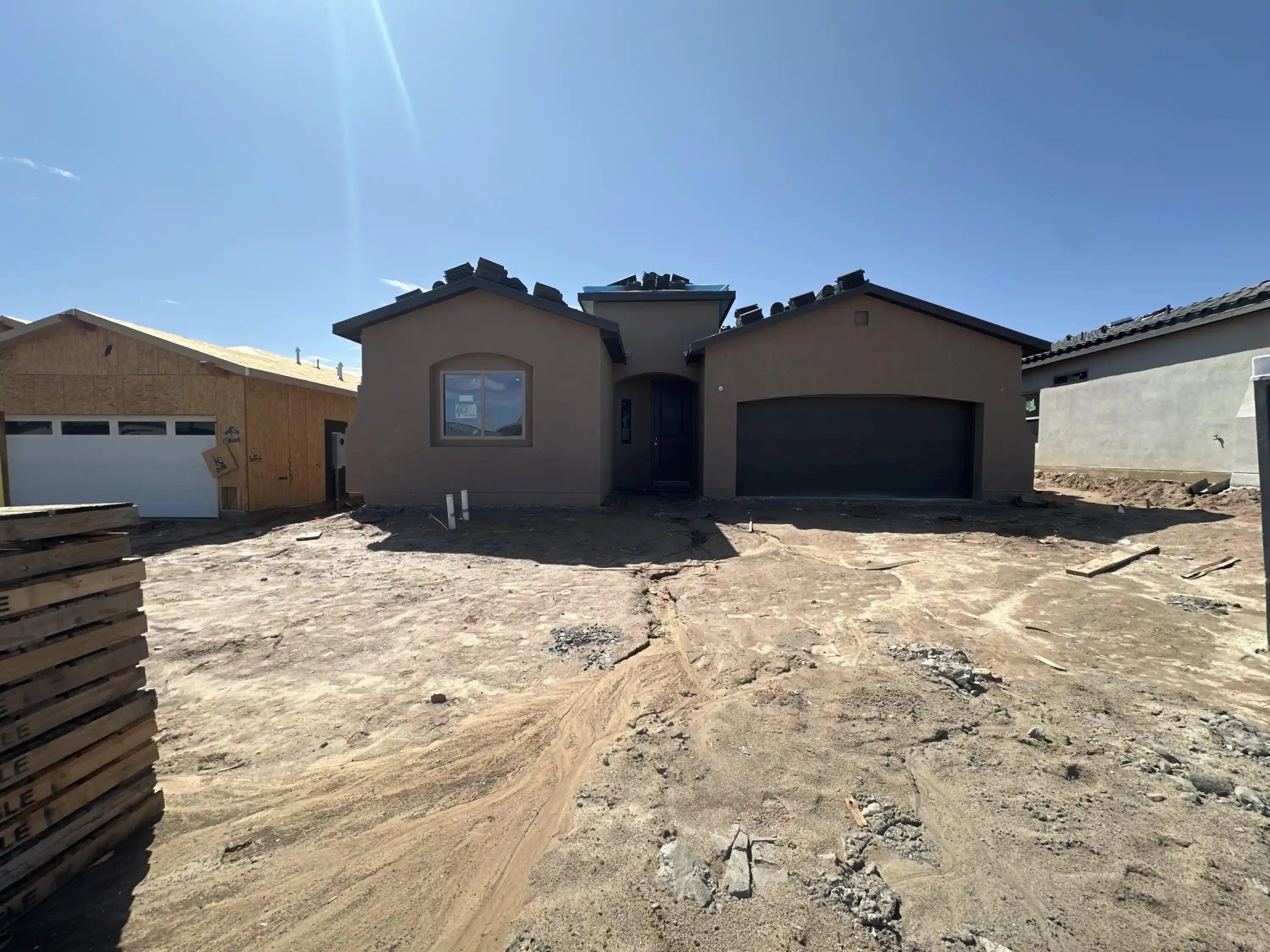 Photo 1 of Single family home for sale at 1637 Valle De Colores St Nw, Los Lunas, NM 87031 | MLS# 1109875 | Listing updated on 2026-10-21
