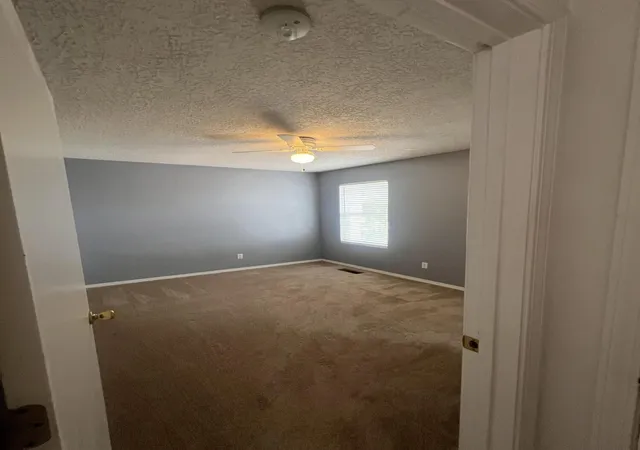 17th image of 8424 Casa Morena Ct Nw, Albuquerque, NM 87120 | MLS# 1110000