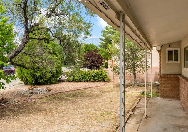 Photo 3 of Single family home for sale at 9012 Lagrima De Oro Rd Ne, Albuquerque, NM 87111 | MLS# 1110007 | Listing updated on 2026-09-01