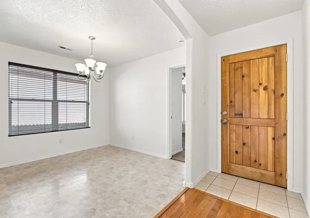 5th image of 11705 Blue Ribbon Rd Se, Albuquerque, NM 87123 | MLS# 1110019