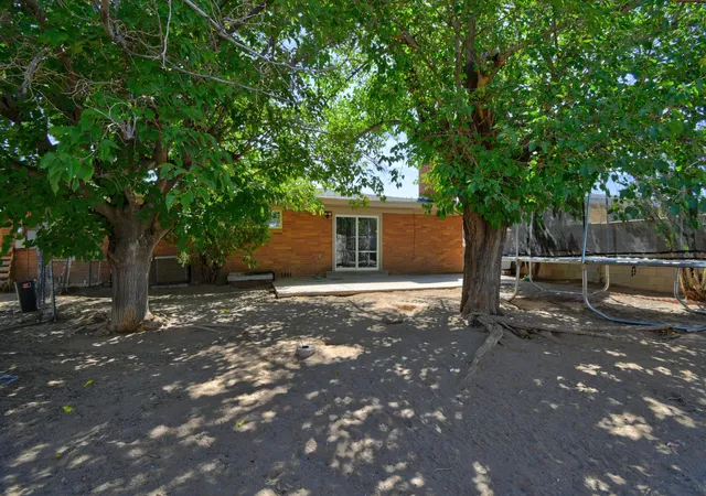 20th image of 705 Truman St Ne, Albuquerque, NM 87110 | MLS# 1110029