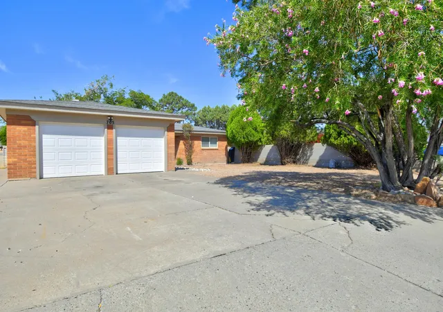 2nd image of 705 Truman St Ne, Albuquerque, NM 87110 | MLS# 1110029
