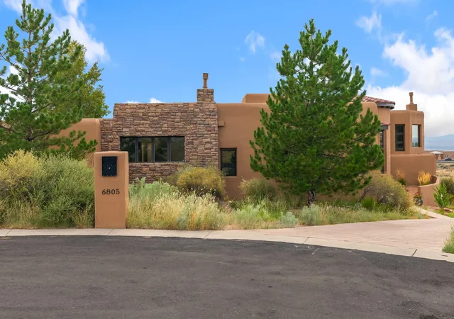 2nd image of 6805 Pino Arroyo Ct Ne, Albuquerque, NM 87111 | MLS# 1110047