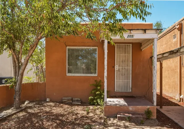 Photo 2 of Multi family home for sale at 205 Stanford Dr Se, Albuquerque, NM 87106 | MLS# 1110079 | Listing updated on 2026-08-29