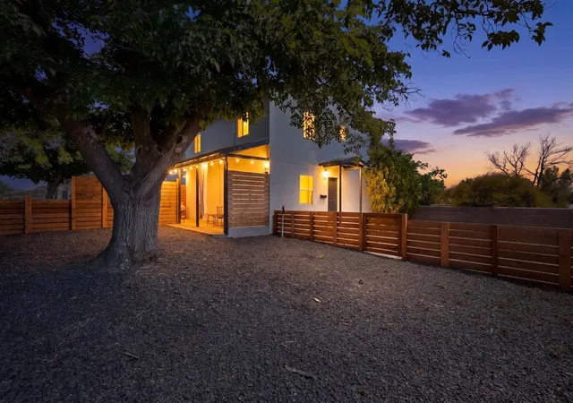 Photo 1 of Multi family home for sale at 622 Jefferson St Ne, Albuquerque, NM 87110 | MLS# 1110082 | Listing updated on 2026-08-30