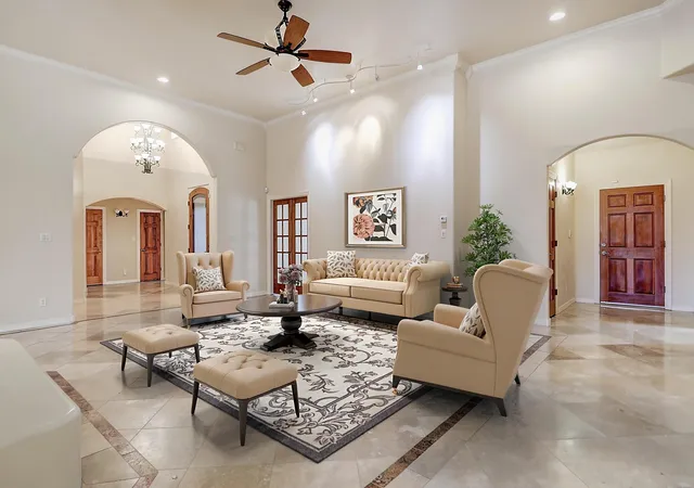 Photo 3 of Single family home for sale at 508 Laguna Seca Ln Nw, Albuquerque, NM 87104 | MLS# 1110185 | Listing updated on 2026-09-01
