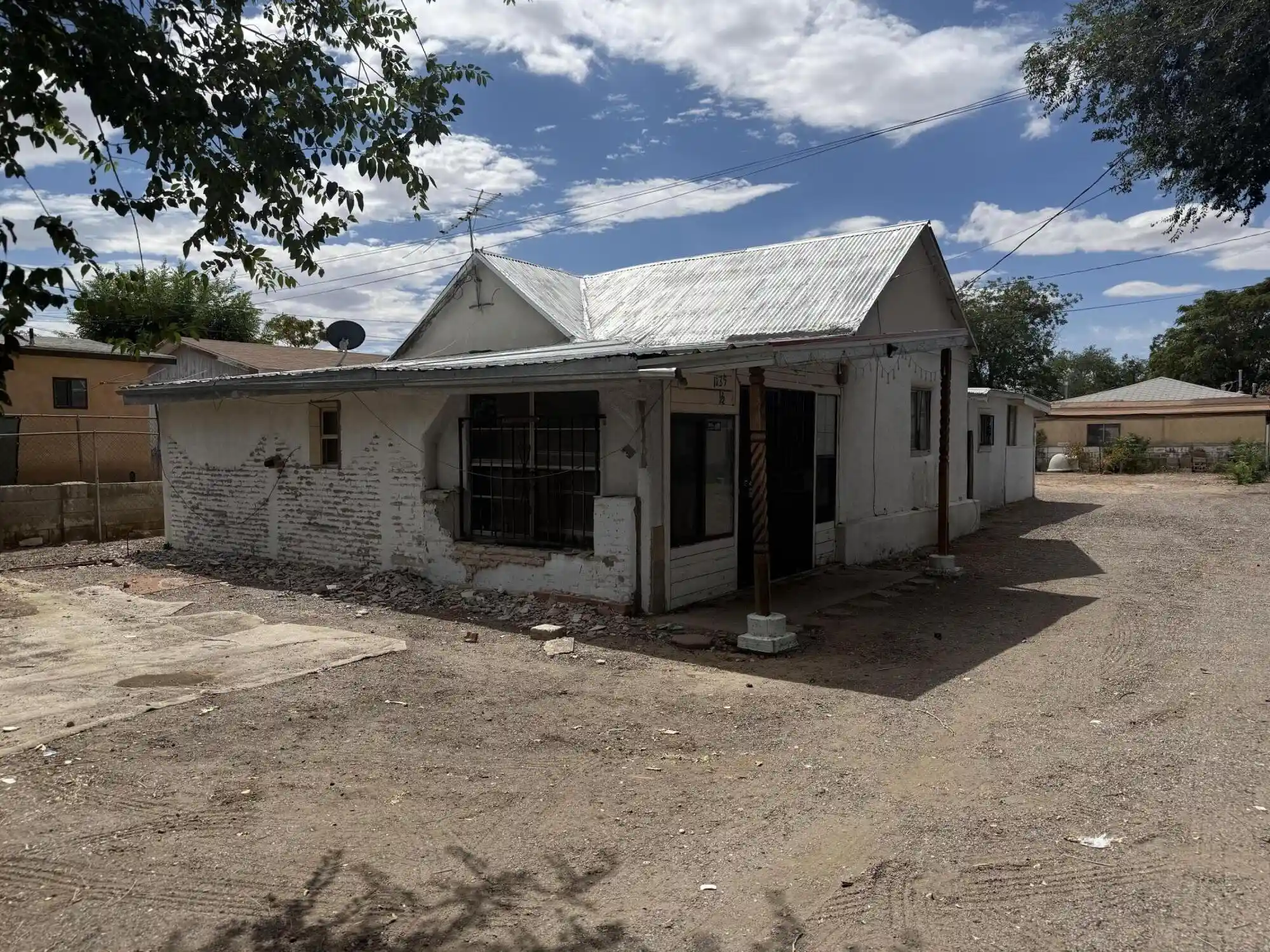 Photo 1 of Single family home for sale at 1839 1/2 Broadway Blvd Se, Albuquerque, NM 87102 | MLS# 1110799 | Listing updated on 2026-10-21