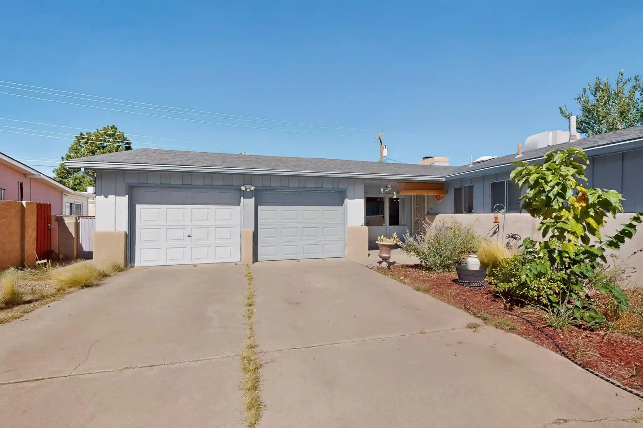 Photo 1 of Single family home for sale at 1213 San Pablo St Ne, Albuquerque, NM 87110 | MLS# 1110919 | Listing updated on 2026-10-24