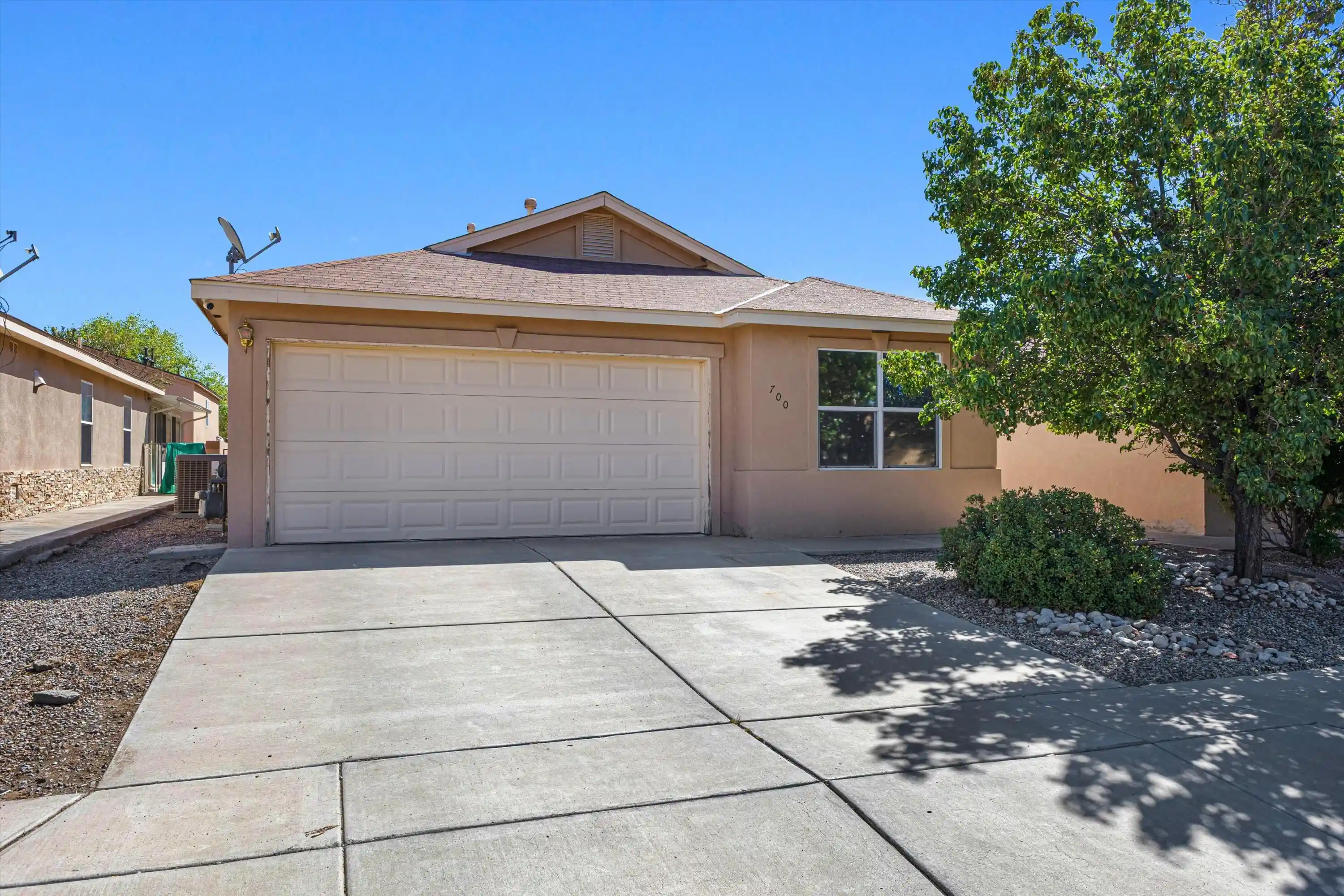 Photo 1 of Sale Pending at 700 97th Street Sw, Albuquerque, NM 87121 | MLS# 1110953 | Listing updated on 2026-10-21