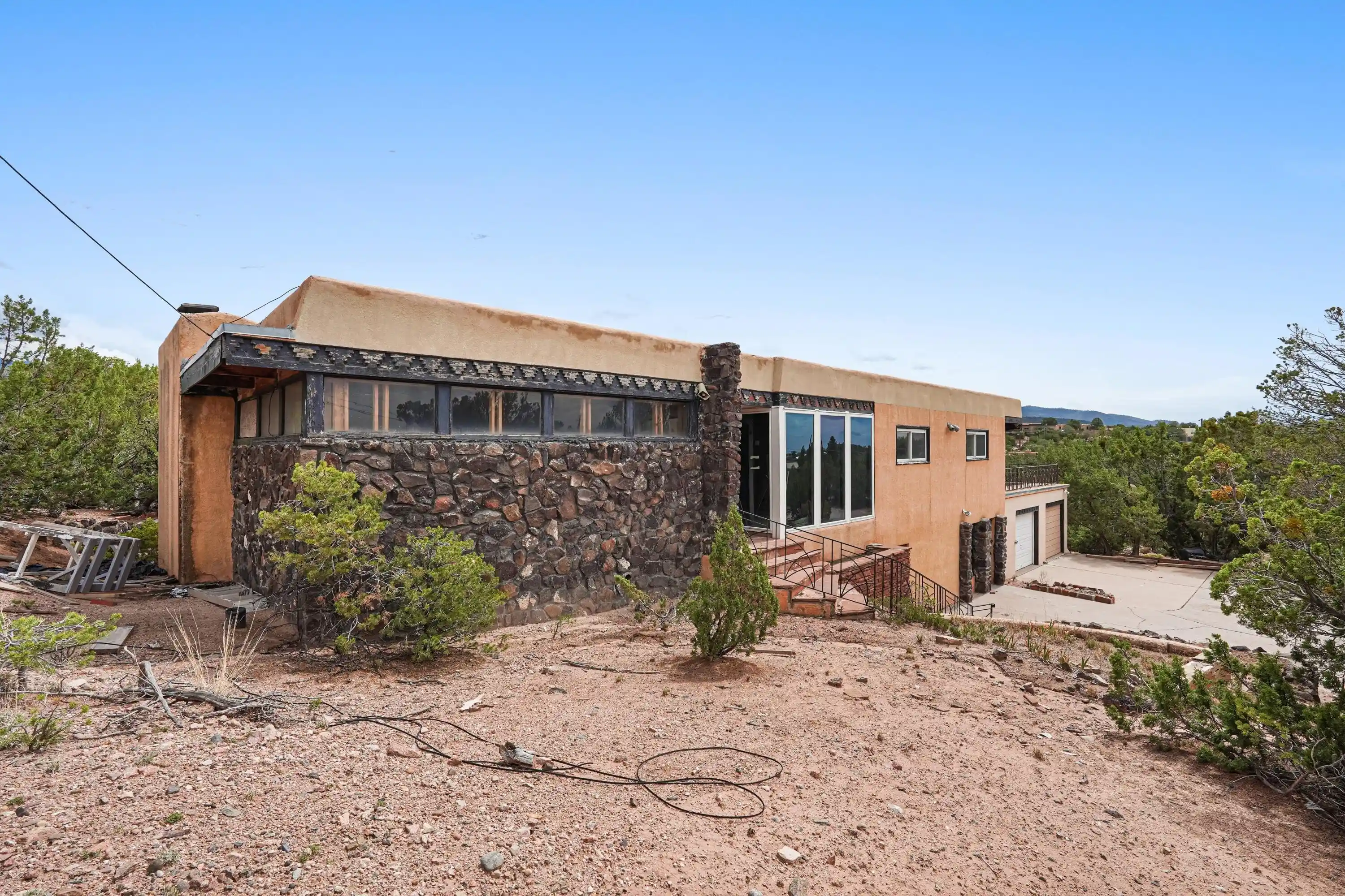 Photo 1 of Single family home for sale at 1023 Bishops Lodge Rd, Santa Fe, NM 87501 | MLS# 1111054 | Listing updated on 2026-10-21