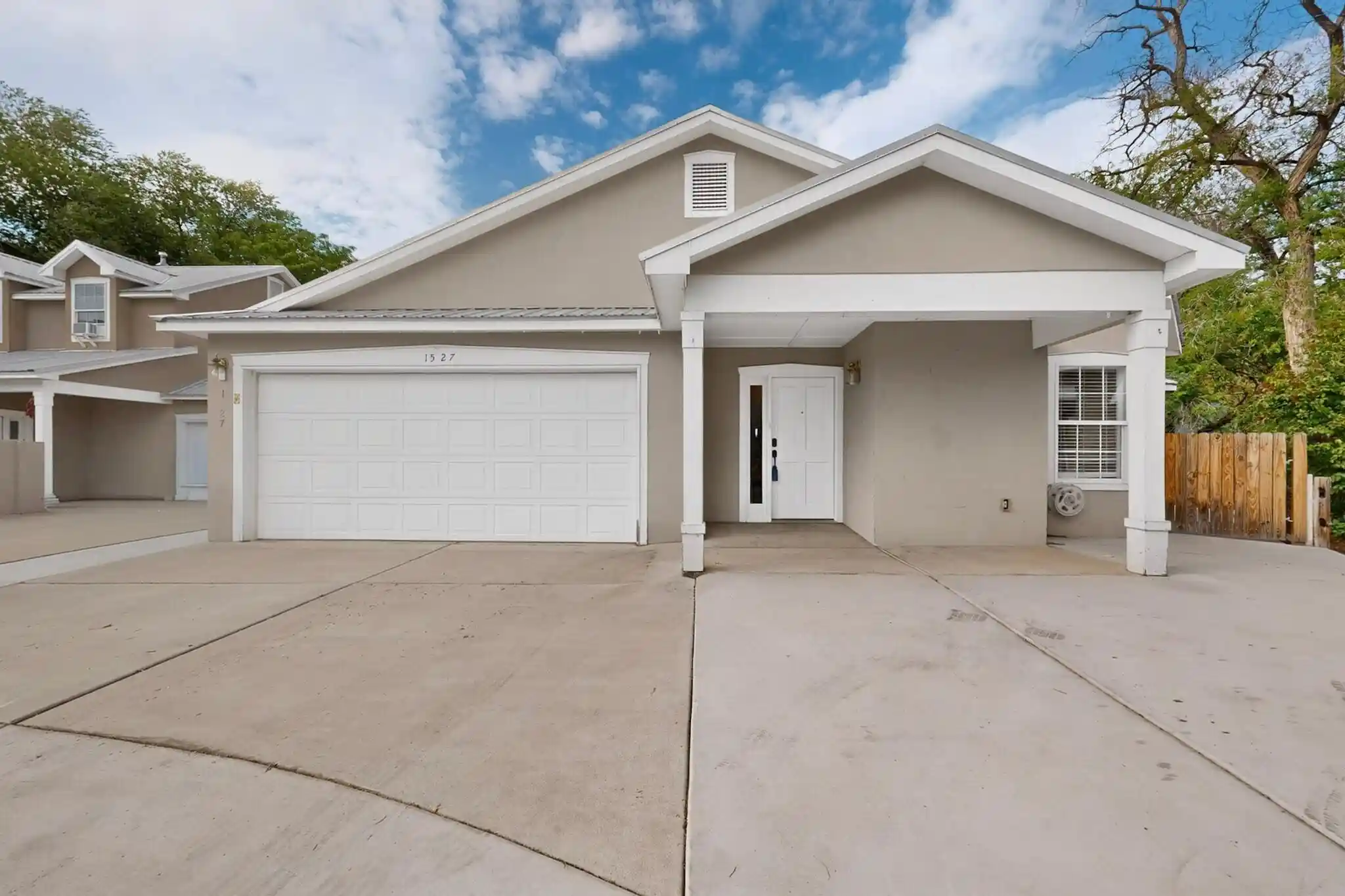 Photo 1 of Single family home for sale at 1527 Phoenix Ave Nw, Albuquerque, NM 87107 | MLS# 1111207 | Listing updated on 2026-10-25