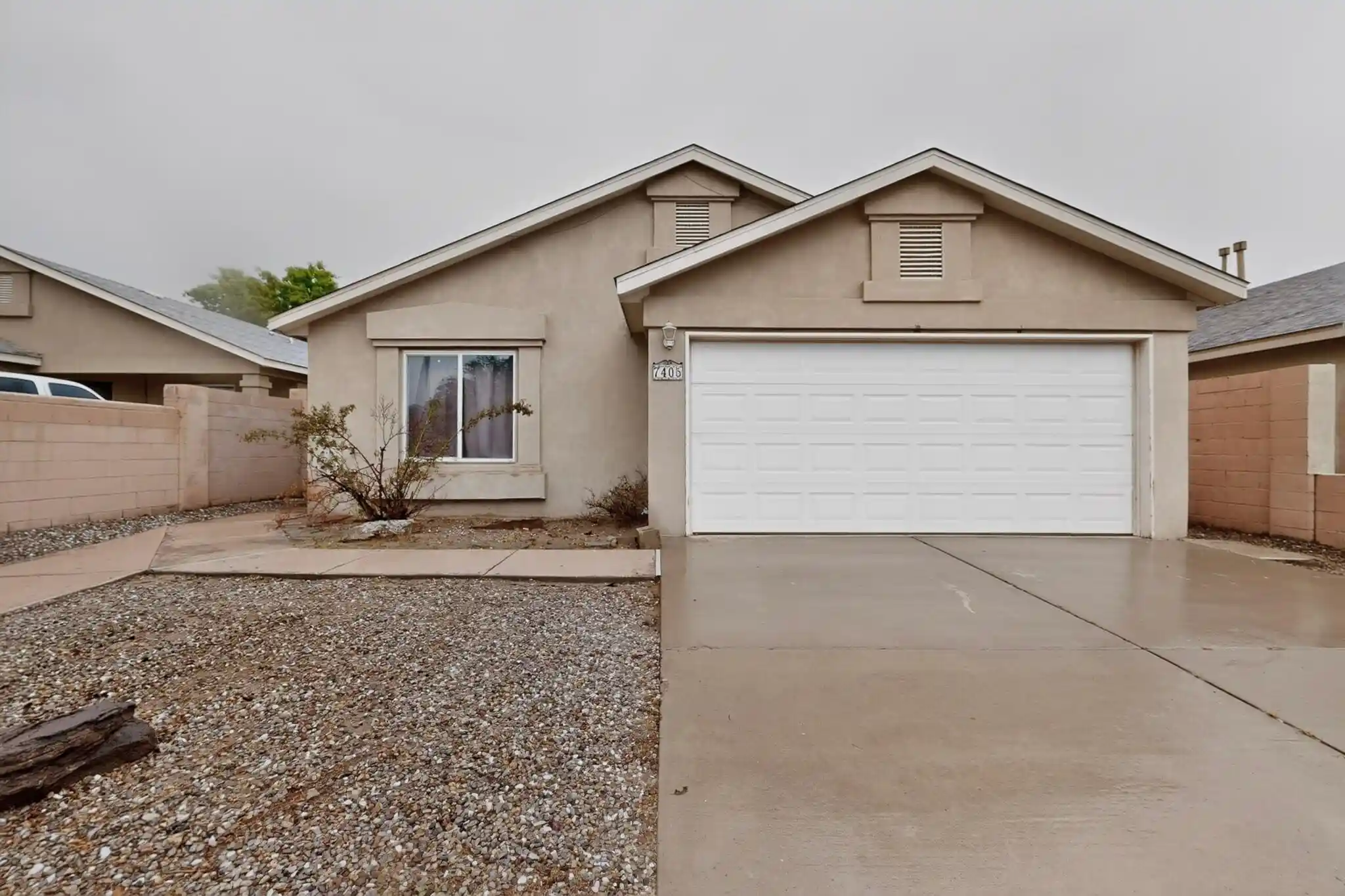 Photo 1 of Sale Pending at 7405 Desert Cyn Pl Sw, Albuquerque, NM 87121 | MLS# 1111209 | Listing updated on 2026-10-21