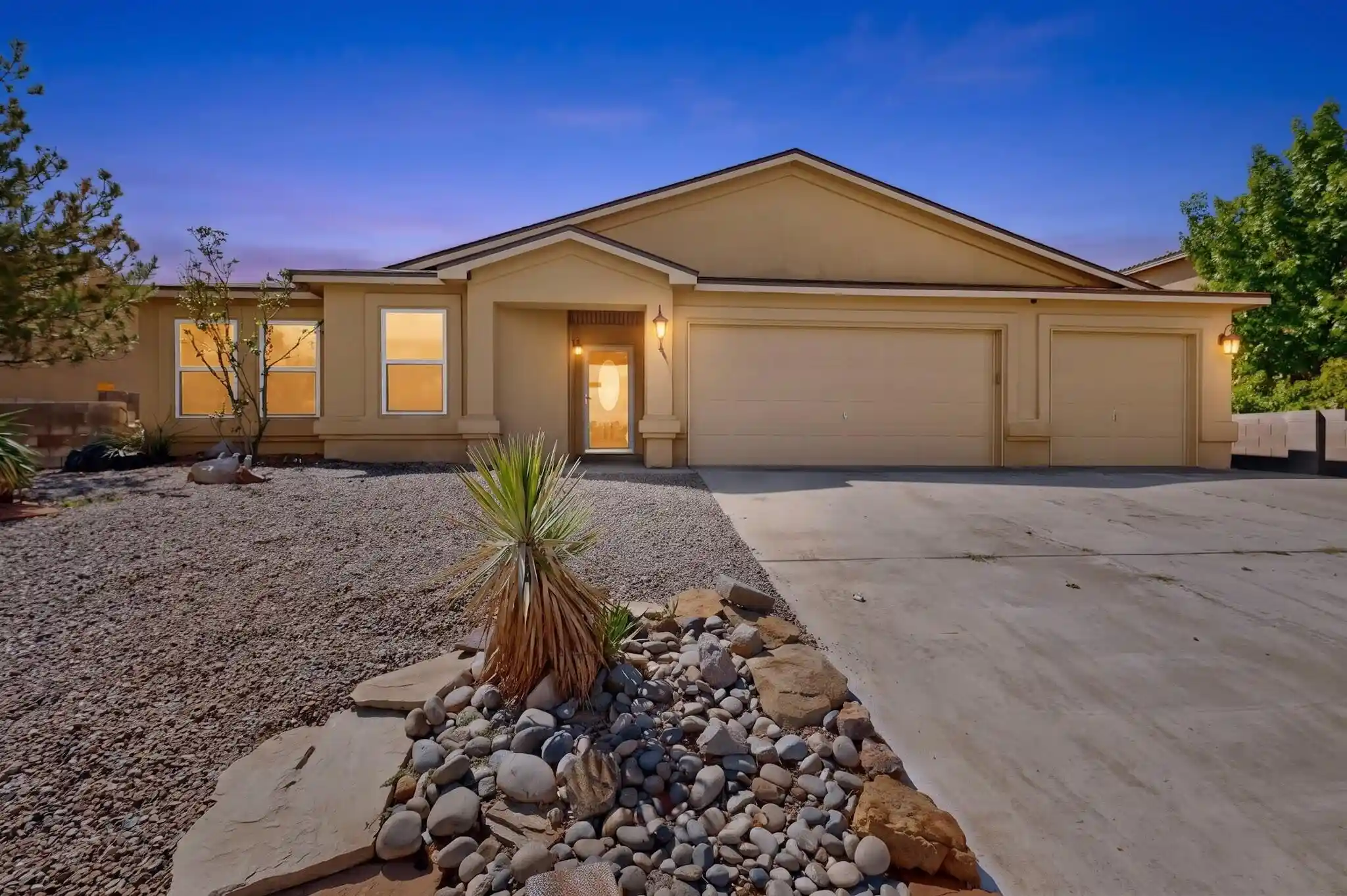 Photo 1 of Single family home for sale at 4982 Dream Dancer Dr Ne, Rio Rancho, NM 87144 | MLS# 1111233 | Listing updated on 2026-10-26