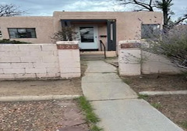 Single family home for sale at 526 Dartmouth Pl SE, Albuquerque, NM 87106 | MLS# 1111423