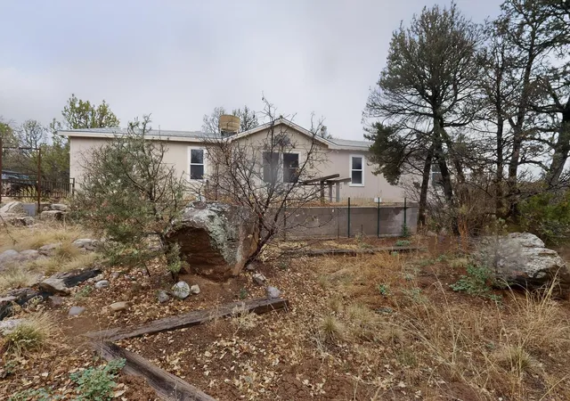 Photo 2 of Manufactured home for sale at 82 Jesse James Rd, Edgewood, NM 87015 | MLS# 1111506 | Listing updated on 2026-09-25