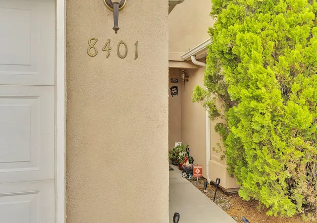Photo 3 of Single family home for sale at 8401 S Spring Sage Rd Sw, Albuquerque, NM 87121 | MLS# 1111525 | Listing updated on 2026-09-25