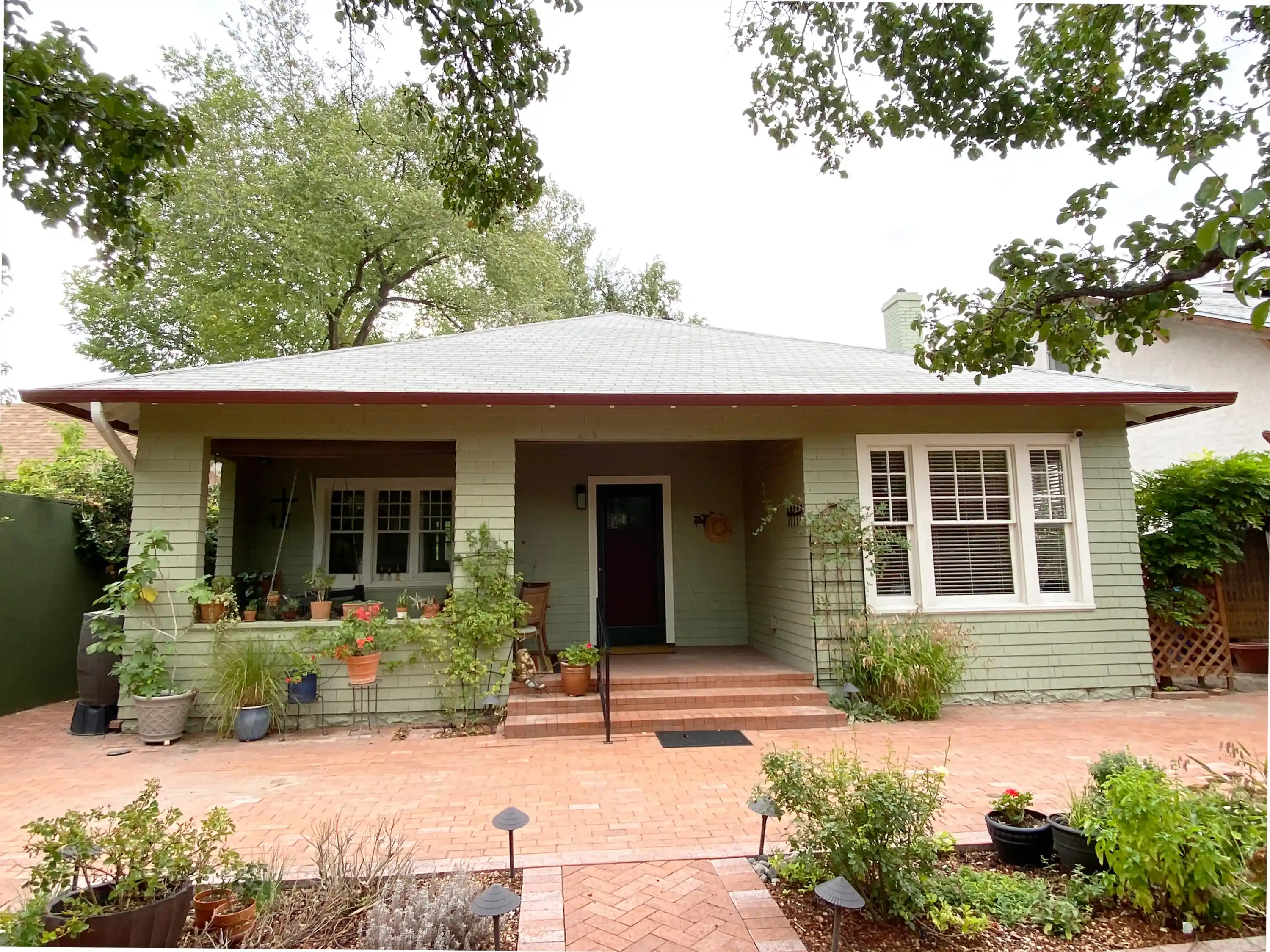 Photo 1 of Sale Pending at 314 12th Street Nw, Albuquerque, NM 87102 | MLS# 1111569 | Listing updated on 2026-10-22