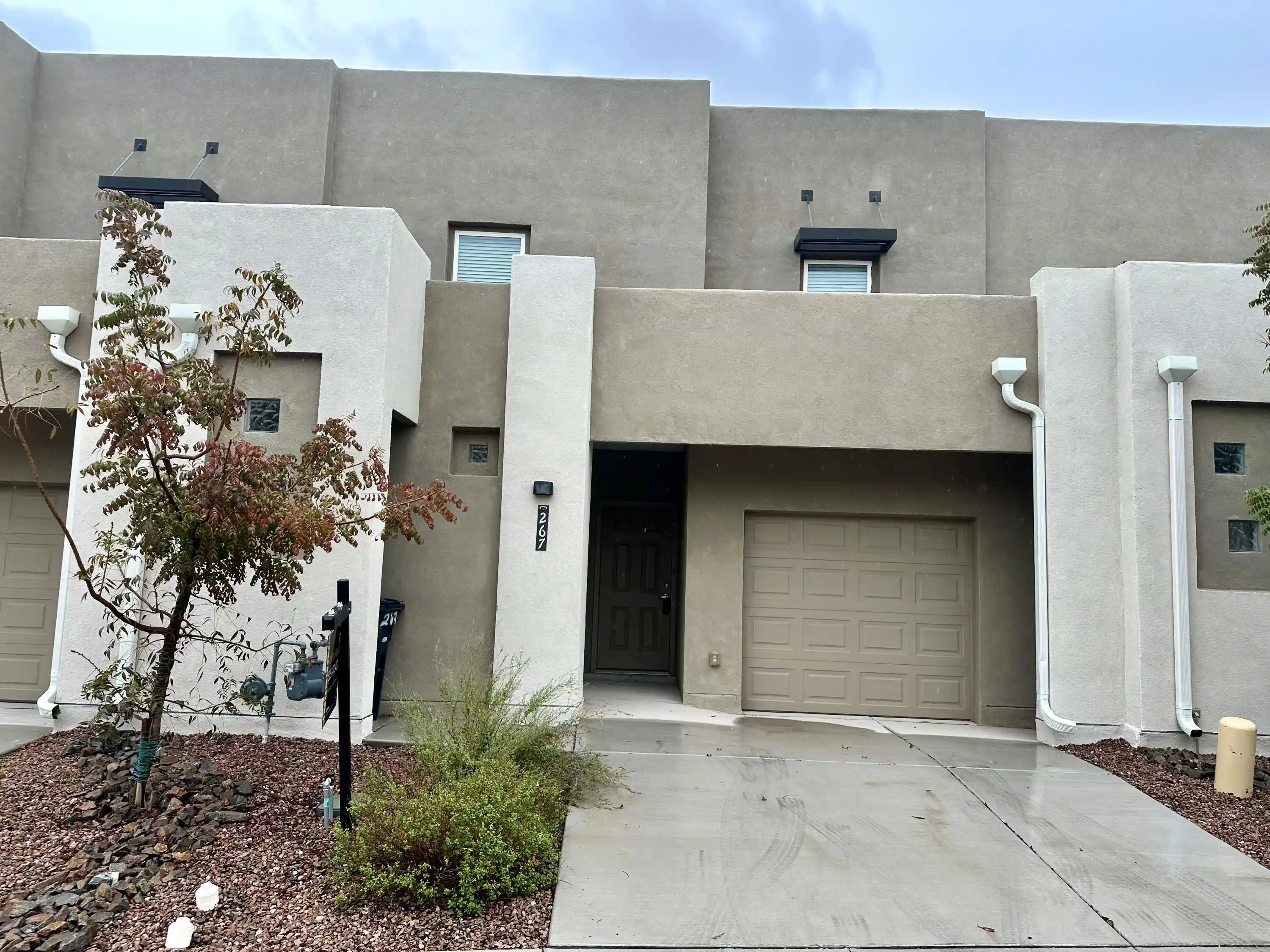 Townhouse for sale at 267 San Clemente Ave NW, Albuquerque, NM 87107 | MLS# 1111557
