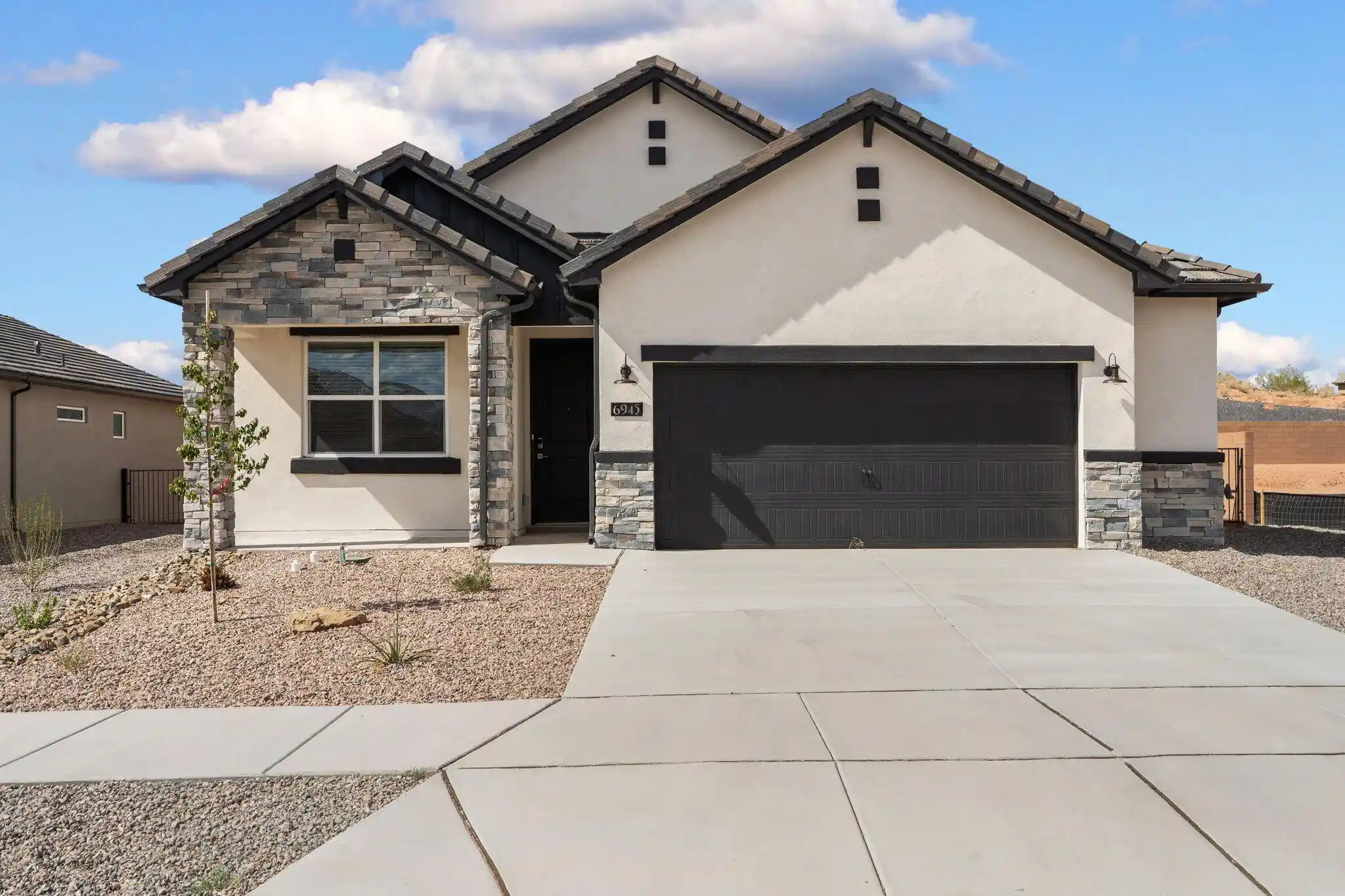 Photo 1 of Single family home for sale at 6945 Ava Rd, Rio Rancho, NM 87144 | MLS# 1111617 | Listing updated on 2026-10-25