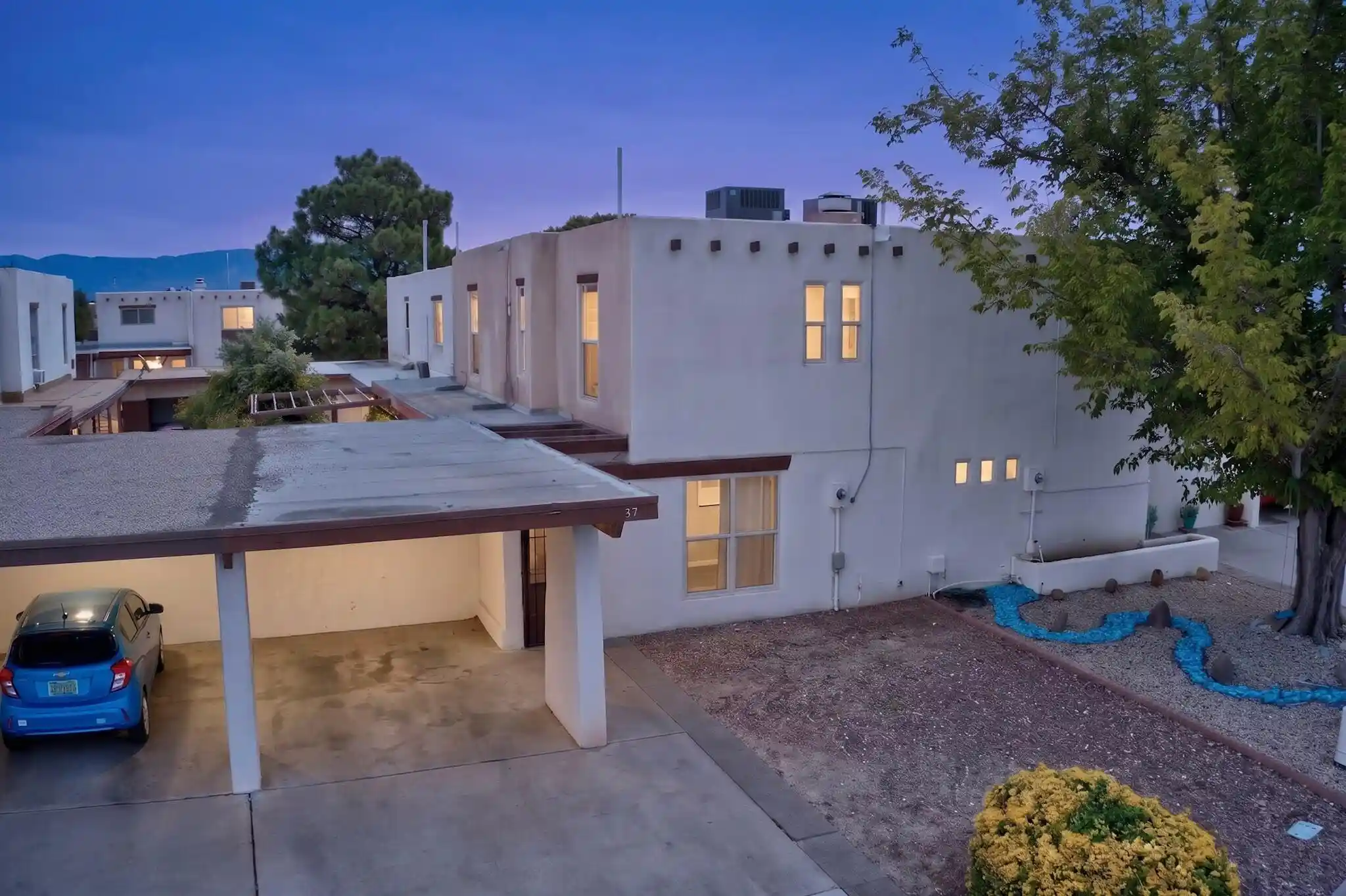 Townhouse for sale at 37 Calle Arroyo Seco NW, Albuquerque, NM 87120 | MLS# 1111618