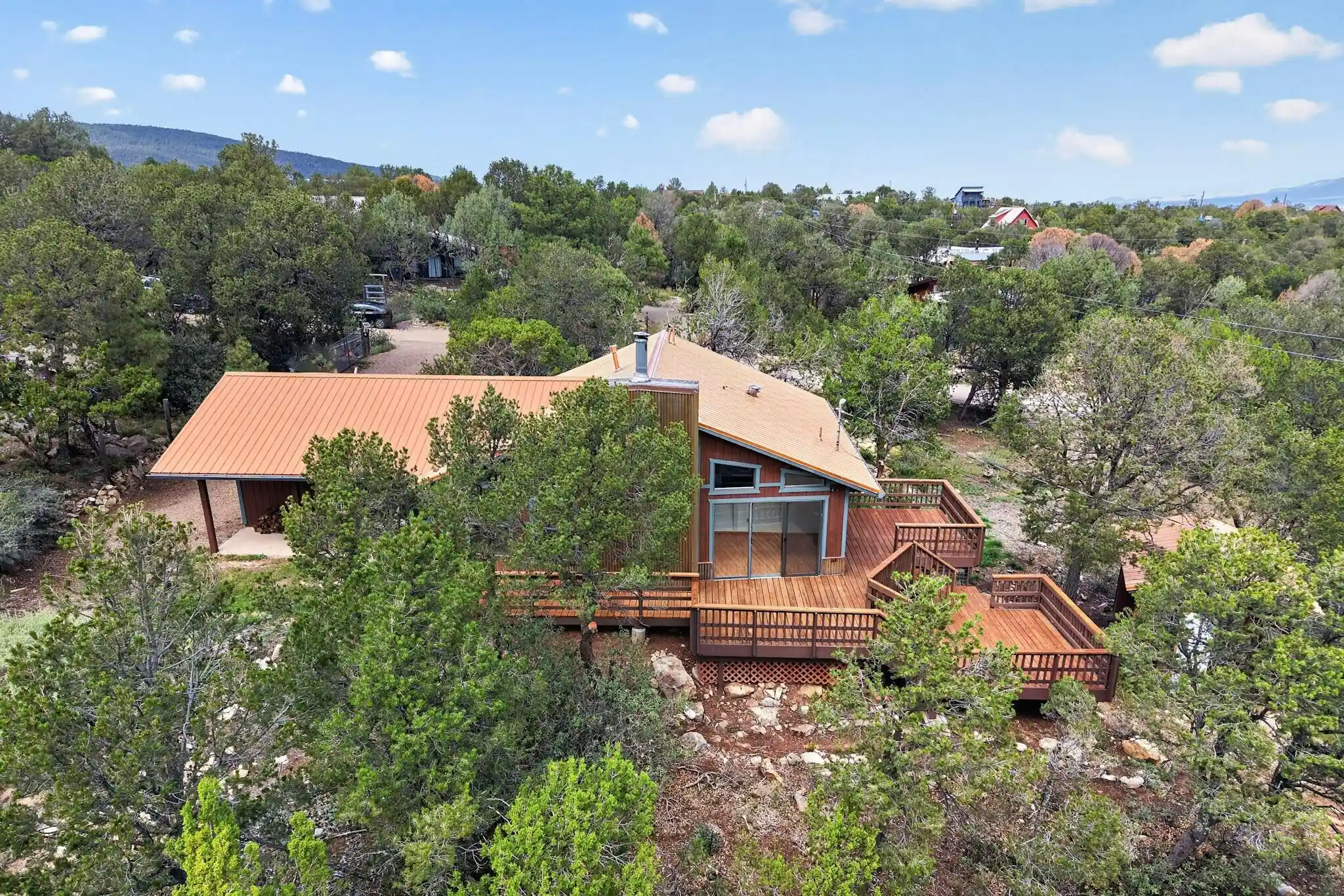 Photo 1 of Sale Pending at 4 Oak Pl, Cedar Crest, NM 87008 | MLS# 1111627 | Listing updated on 2026-10-21