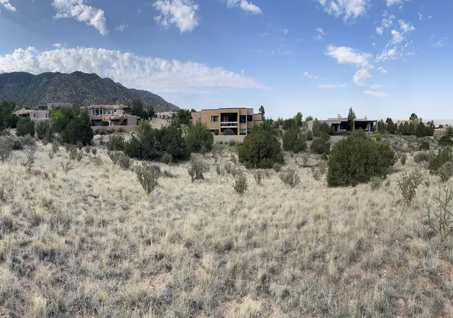 Photo 3 of Sale Pending at 6309 Gambel Oak Ct Ne, Albuquerque, NM 87111 | MLS# 1111747 | Listing updated on 2026-10-09