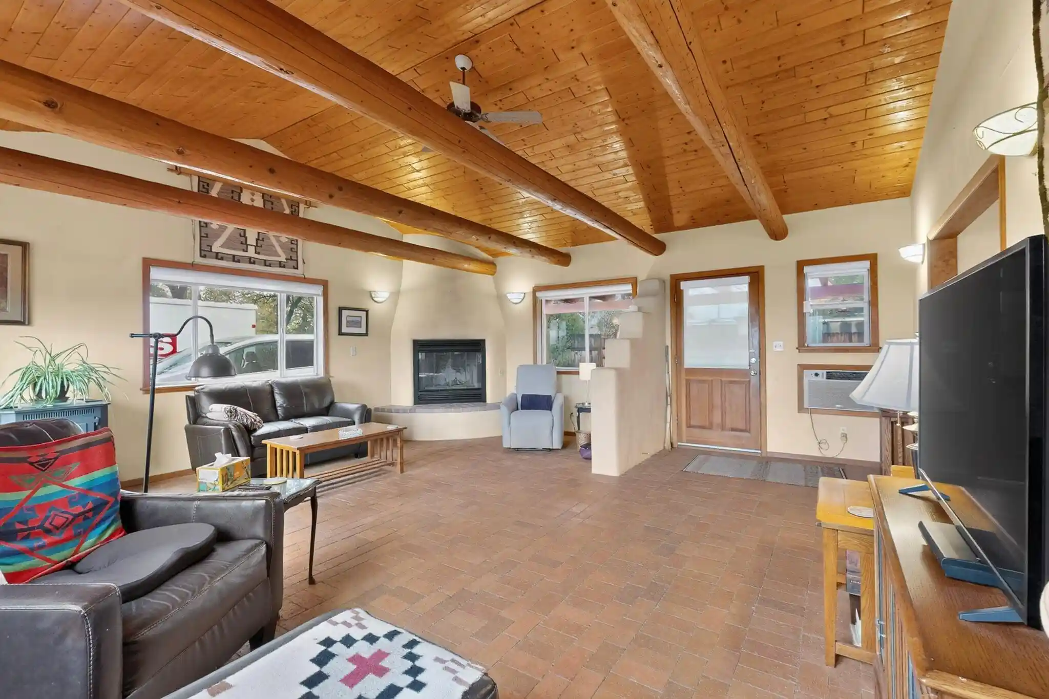Photo 1 of Single family home for sale at 39 W Canal Rd, Bernalillo, NM 87004 | MLS# 1111789 | Listing updated on 2026-10-21