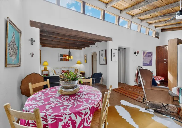 Photo 2 of Sale Pending at 1730 Griegos Rd Nw, Albuquerque, NM 87107 | MLS# 1111791 | Listing updated on 2026-10-08
