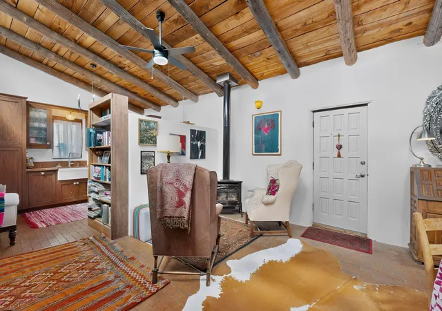 Photo 3 of Sale Pending at 1730 Griegos Rd Nw, Albuquerque, NM 87107 | MLS# 1111791 | Listing updated on 2026-10-08