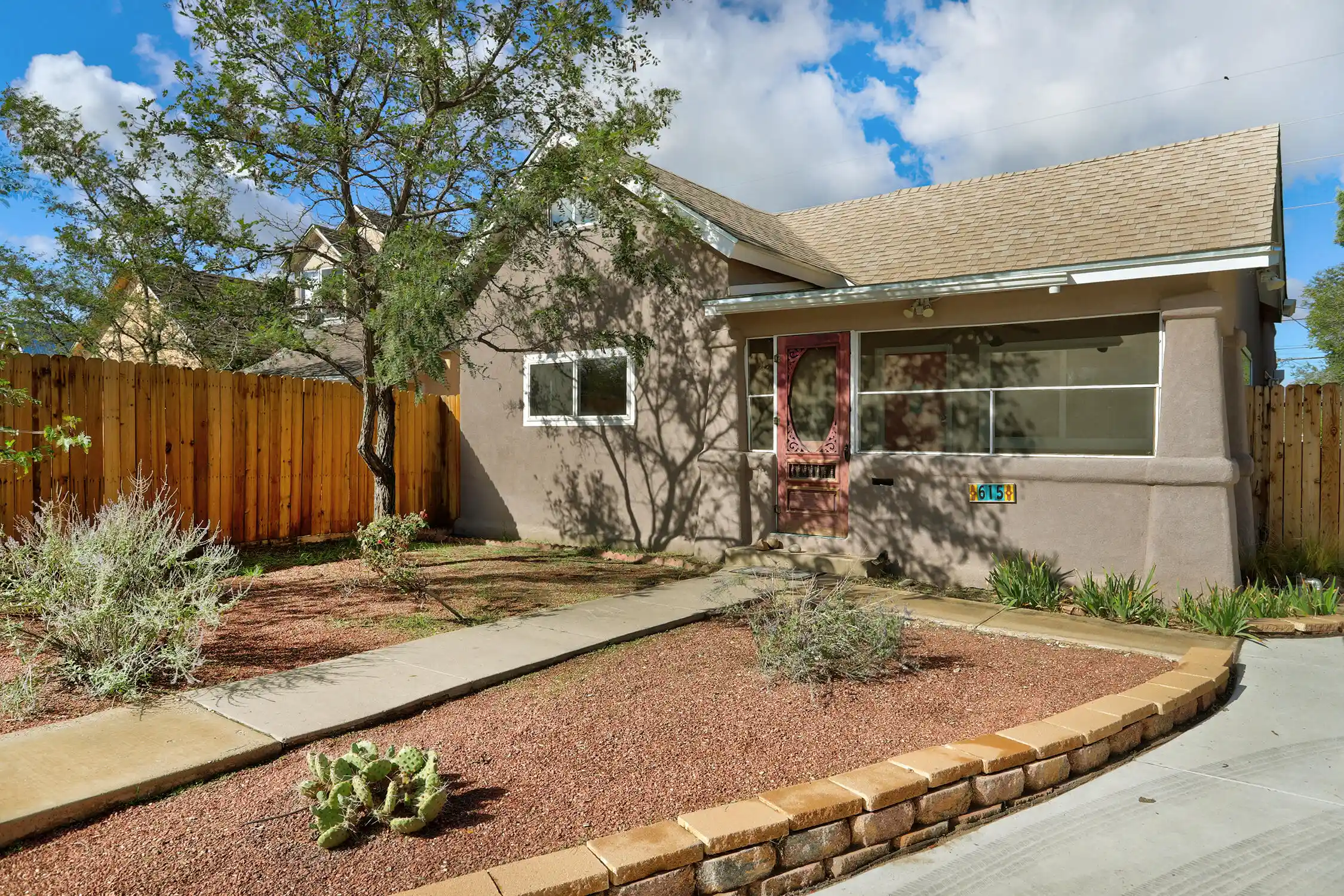 Photo 1 of Single family home for sale at 615 Edith Blvd Se, Albuquerque, NM 87102 | MLS# 1111848 | Listing updated on 2026-10-21