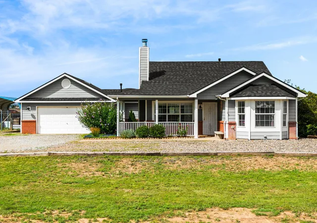 Photo 1 of Sale Pending at 46 Epoch Dr, Edgewood, NM 87015 | MLS# 1111725 | Listing updated on 2026-10-10