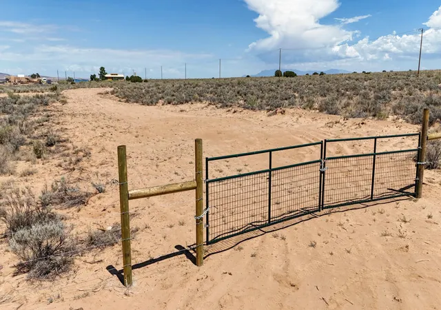 Land for sale at Lopez Ln, Los Lunas, NM 87031 | MLS# 1111879
