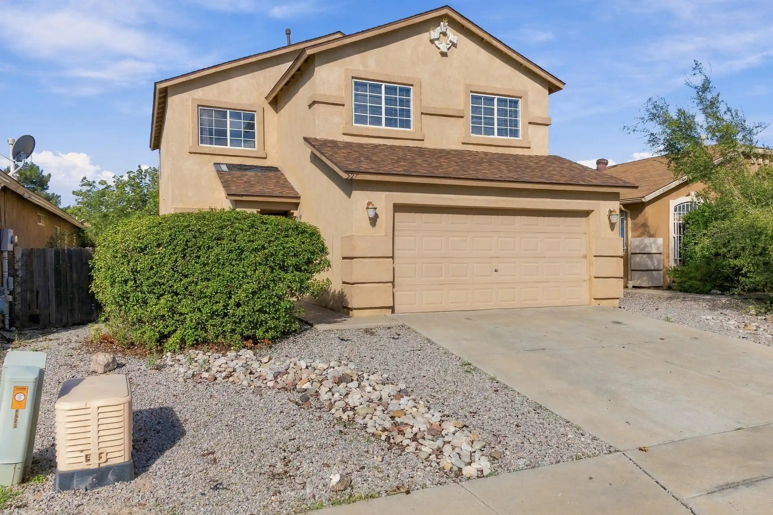 Photo 1 of Single family home for sale at 527 Saddle Blanket Trl Sw, Albuquerque, NM 87121 | MLS# 1111899 | Listing updated on 2026-10-21