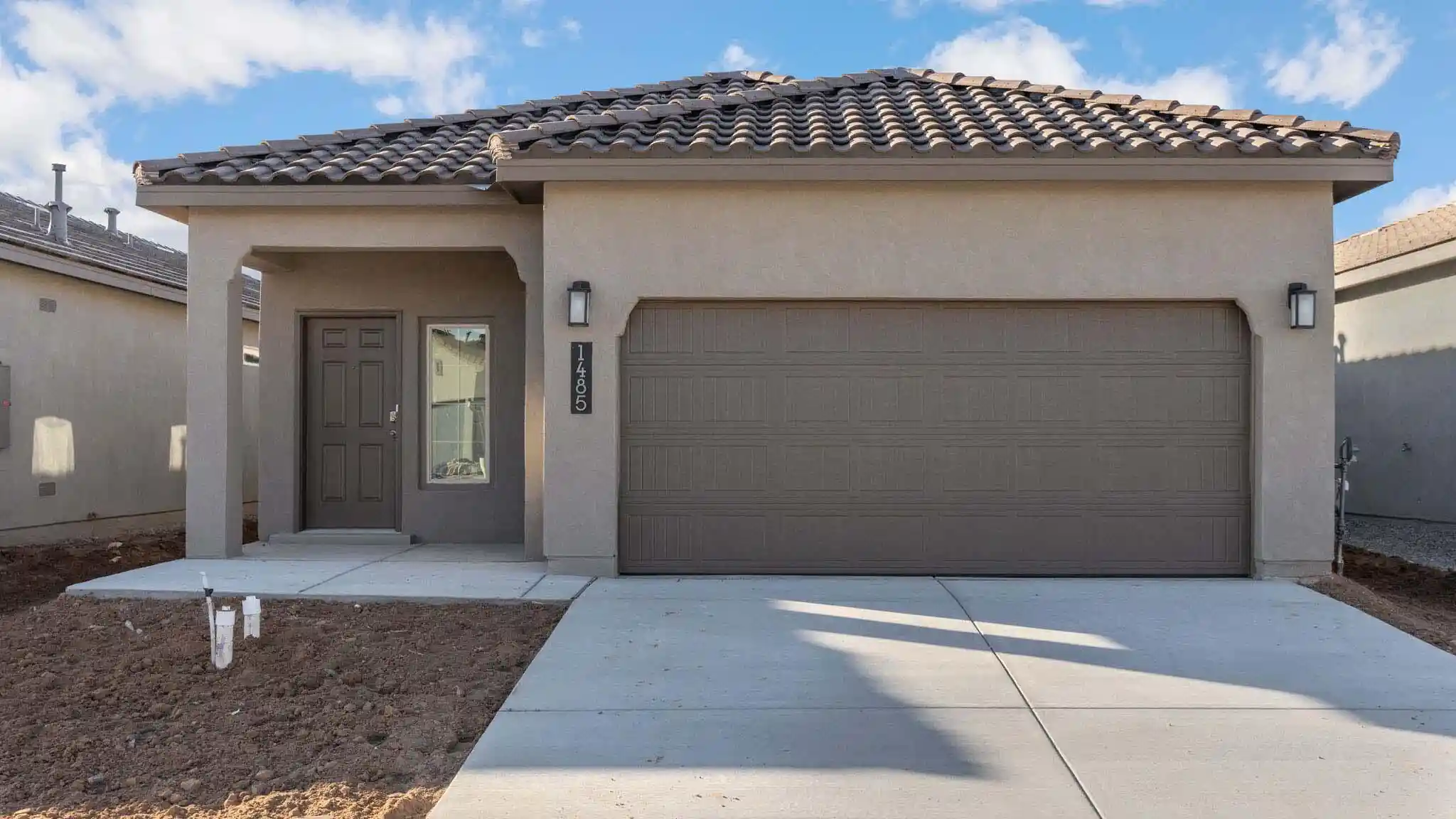 Photo 1 of Sale Pending at 1449 Calle Oeste Nw, Los Lunas, NM 87031 | MLS# 1111971 | Listing updated on 2026-10-21