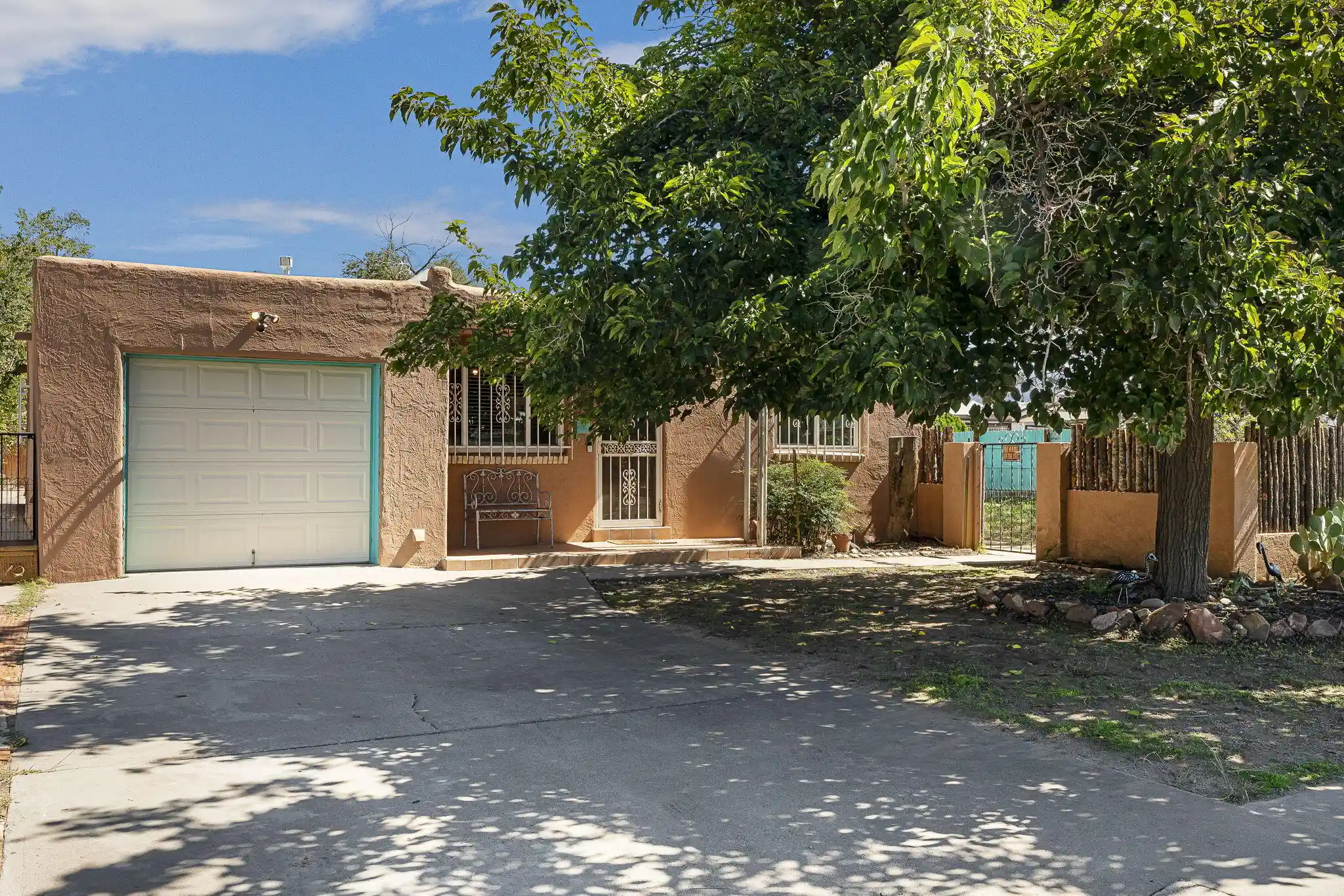 Photo 1 of Single family home for sale at 2804 Morningside Dr Ne, Albuquerque, NM 87110 | MLS# 1112022 | Listing updated on 2026-10-22