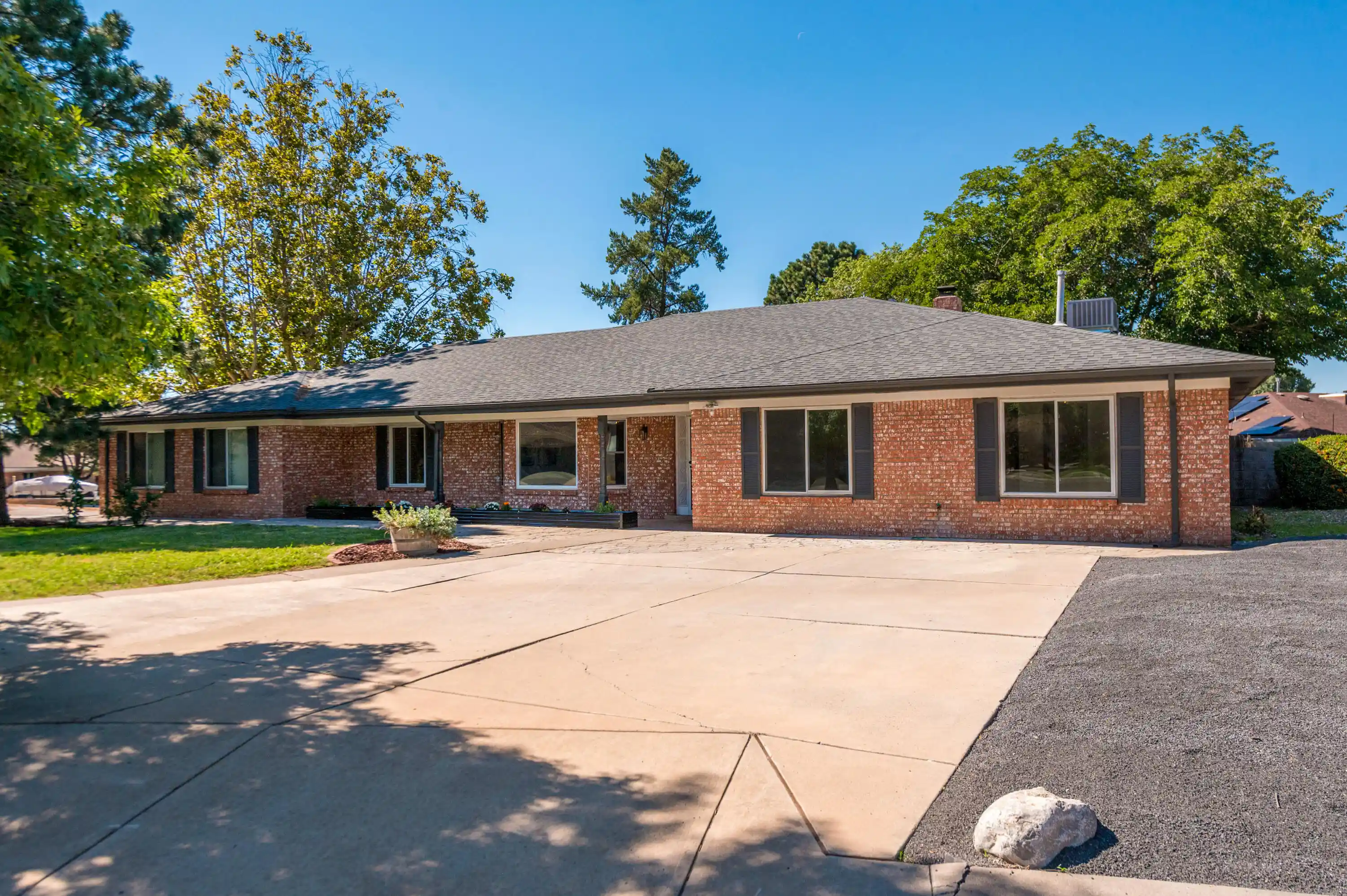 Photo 1 of Single family home for sale at 7015 Lantern Rd Ne, Albuquerque, NM 87109 | MLS# 1112044 | Listing updated on 2026-10-26
