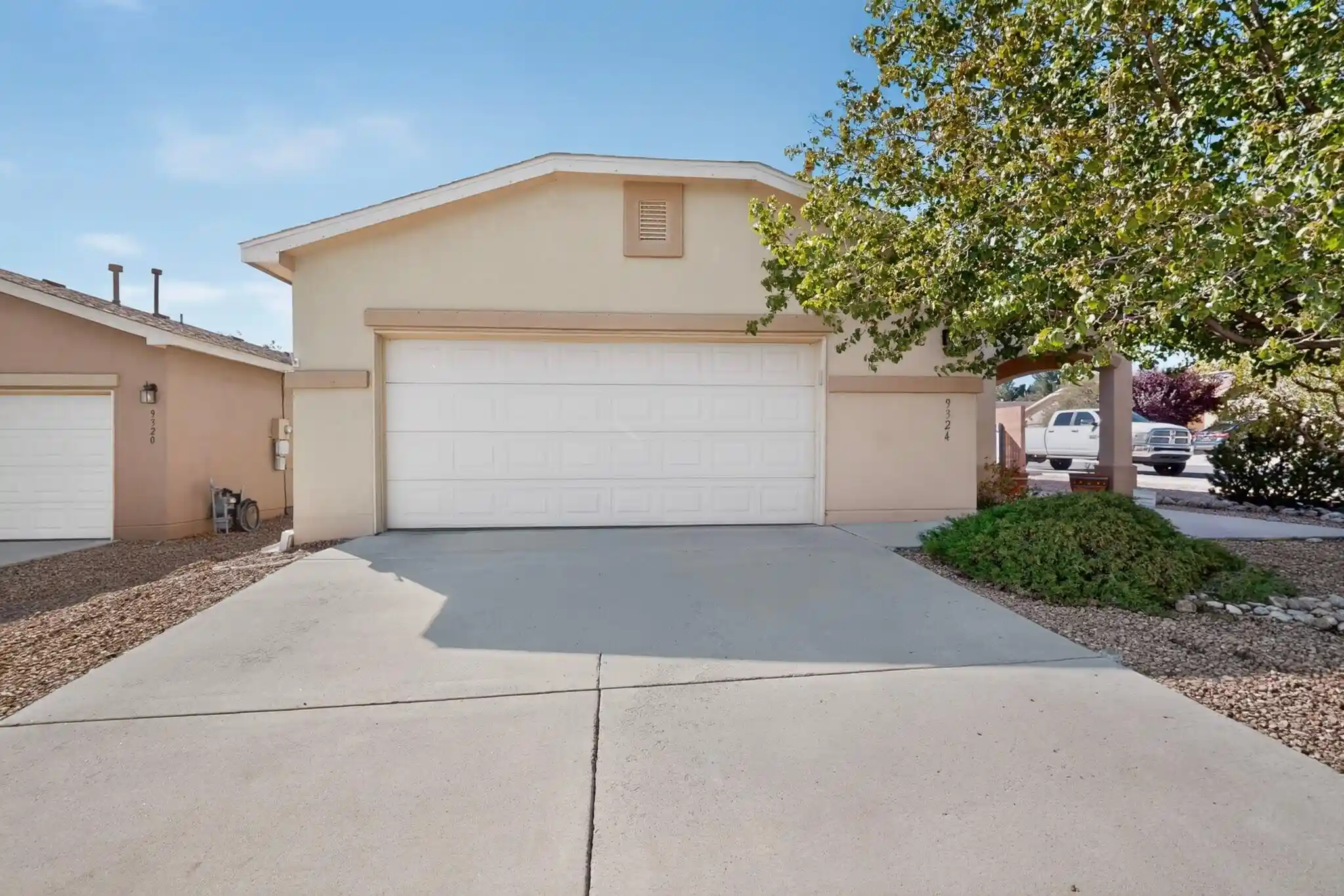 Photo 1 of Single family home for sale at 9324 Upper Meadow Ave Sw, Albuquerque, NM 87121 | MLS# 1112090 | Listing updated on 2026-10-18