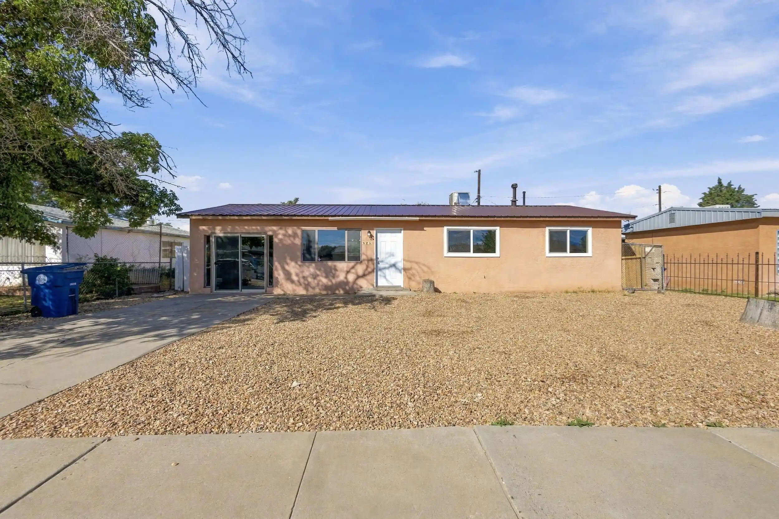 Photo 1 of Single family home for sale at 825 59th Street Nw, Albuquerque, NM 87105 | MLS# 1112093 | Listing updated on 2026-10-21