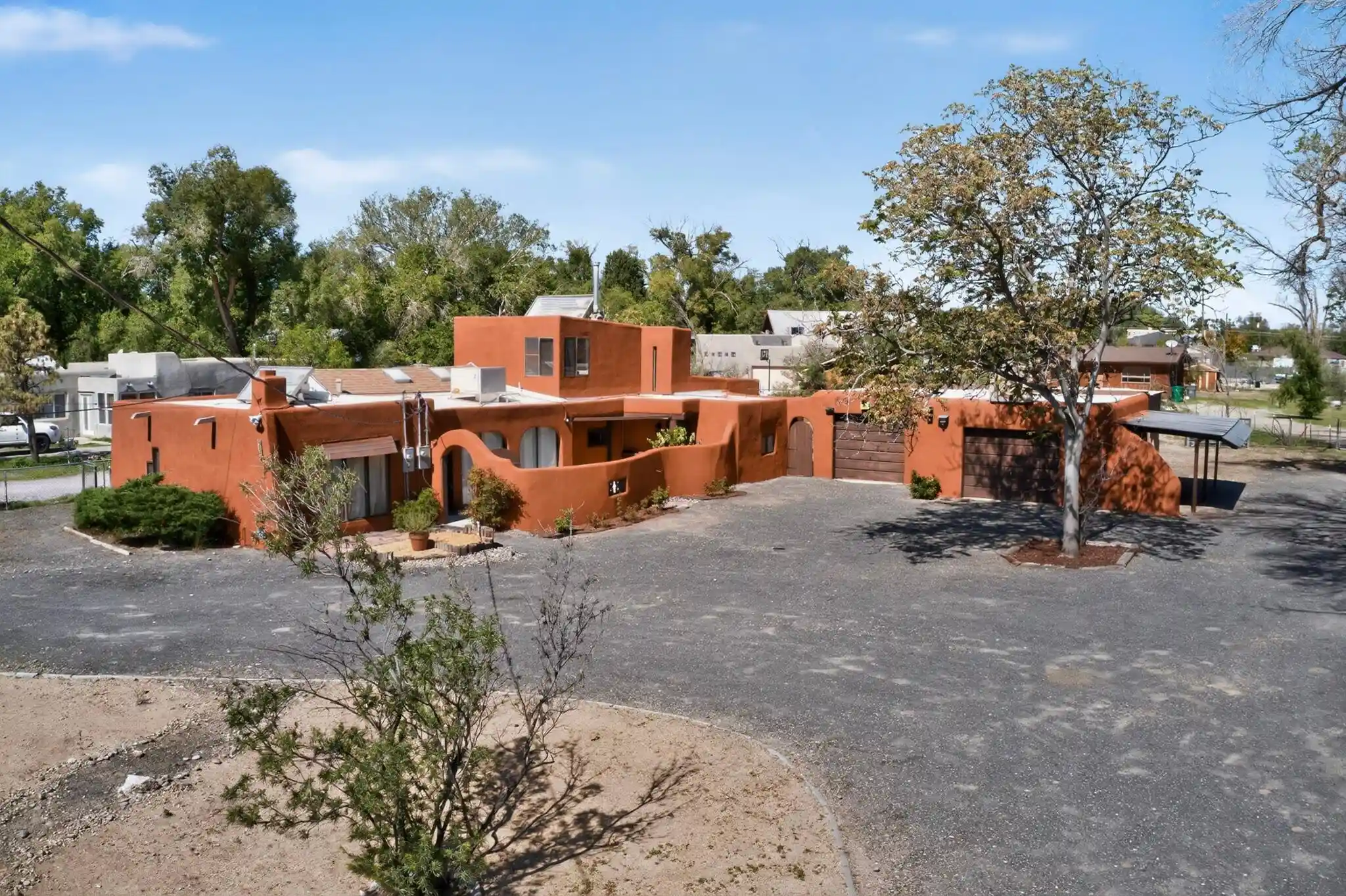 Photo 1 of Single family home for sale at 225 Willow Rd Nw, Albuquerque, NM 87107 | MLS# 1111981 | Listing updated on 2026-10-21