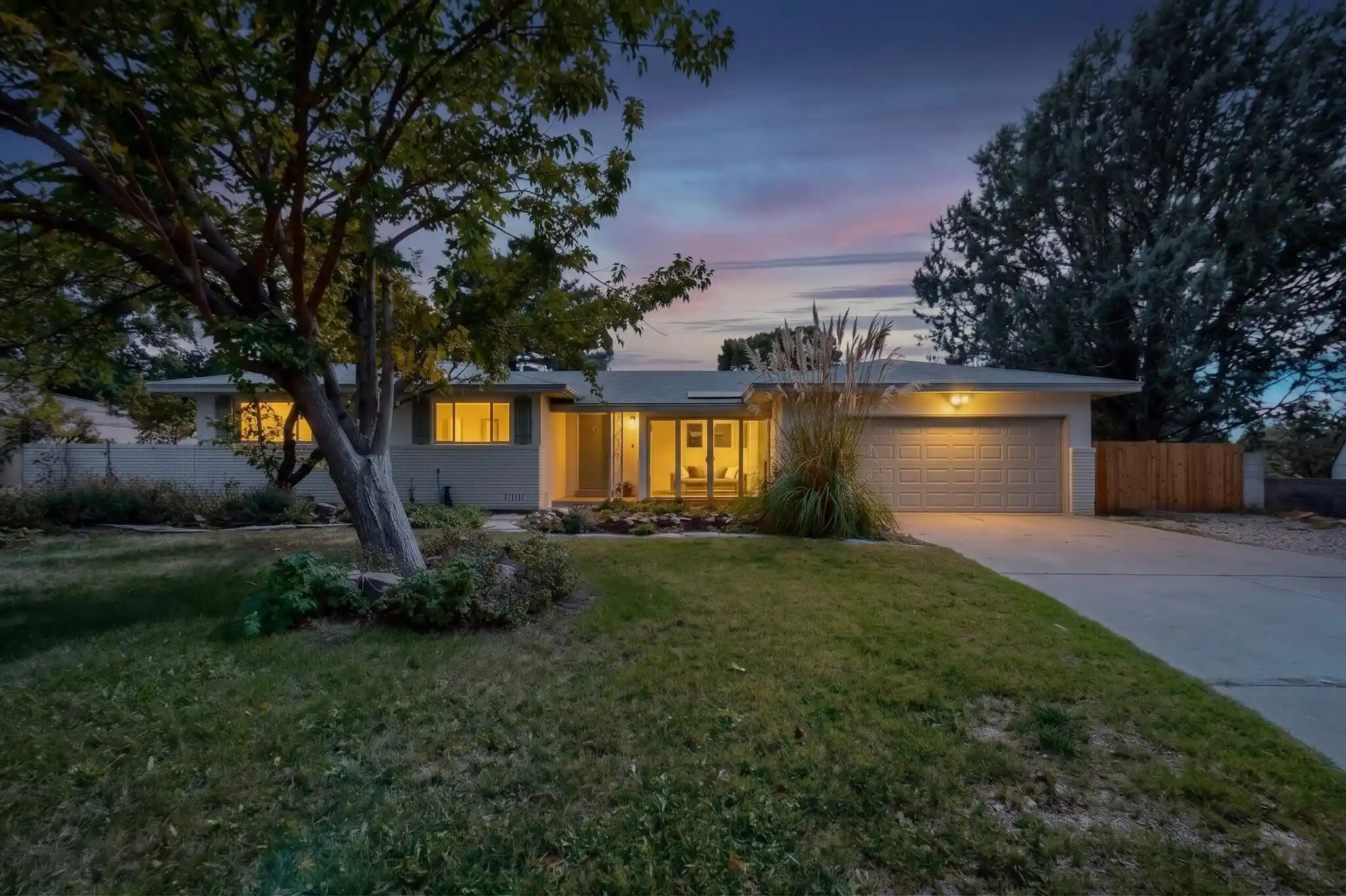 Photo 1 of Single family home for sale at 6508 Dodd Pl Ne, Albuquerque, NM 87110 | MLS# 1112107 | Listing updated on 2026-10-21