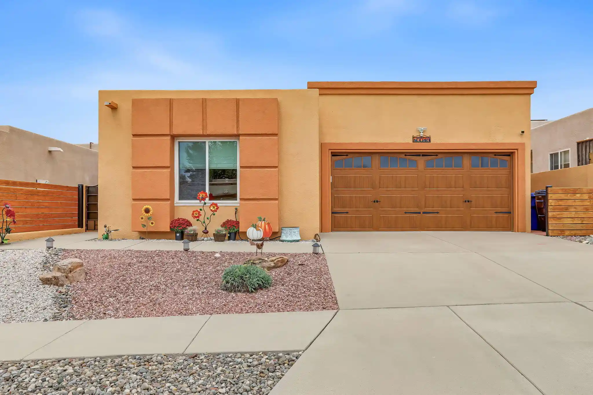 Photo 1 of Sale Pending at 10019 Irbid Rd Ne, Albuquerque, NM 87122 | MLS# 1112121 | Listing updated on 2026-10-21
