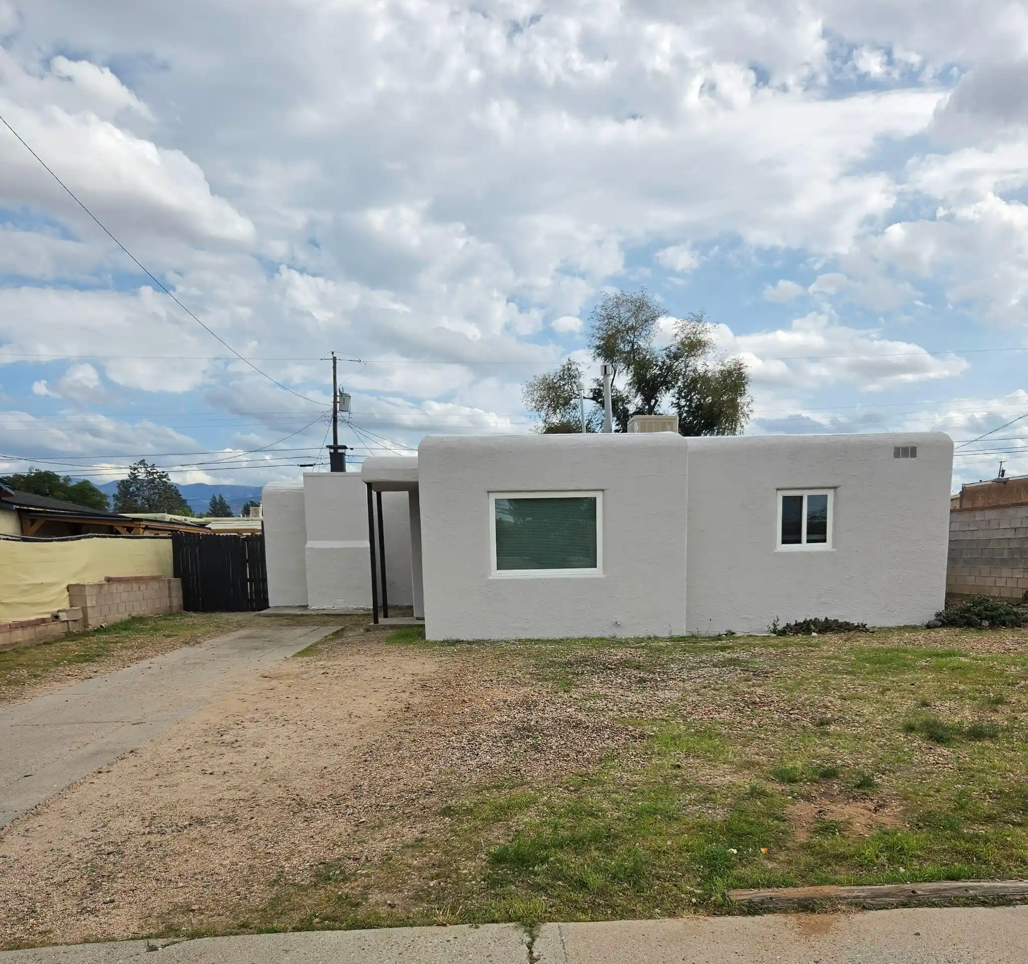 Photo 1 of Single family home for sale at 2918 Manzano St Ne, Albuquerque, NM 87110 | MLS# 1112191 | Listing updated on 2026-10-22